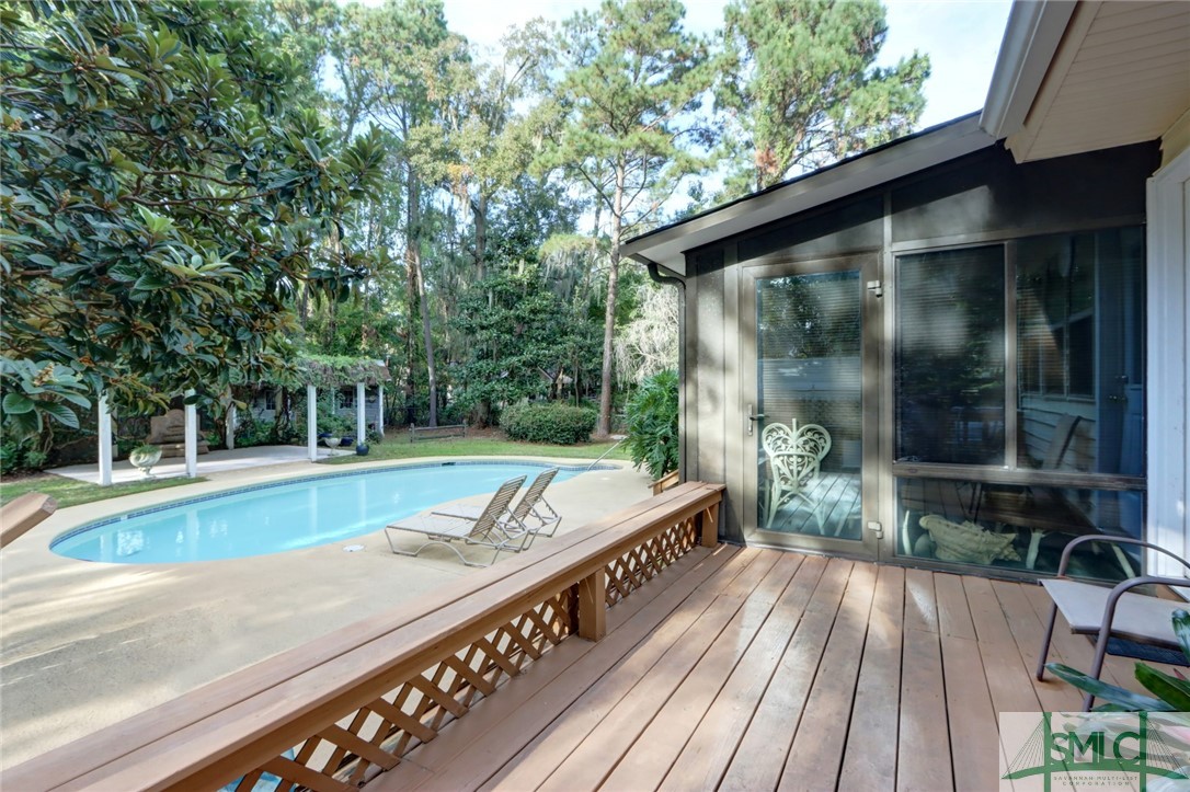 1537 Walthour Road Savannah, GA 31410 - Photo 12 of 40