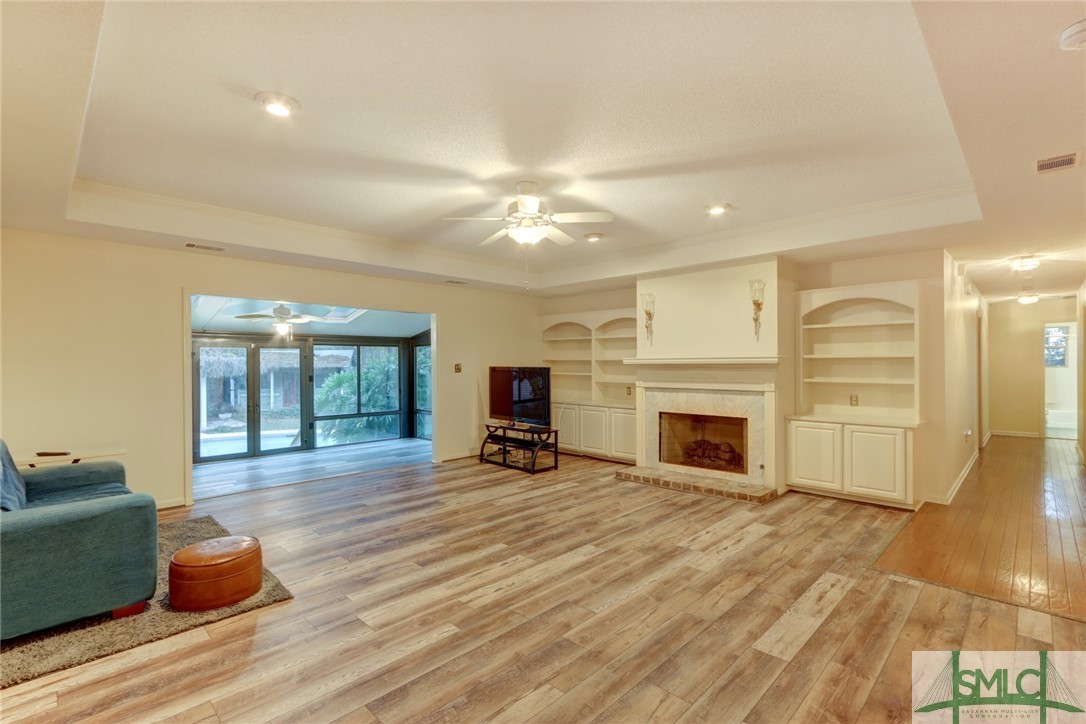1537 Walthour Road Savannah, GA 31410 - Photo 3 of 40