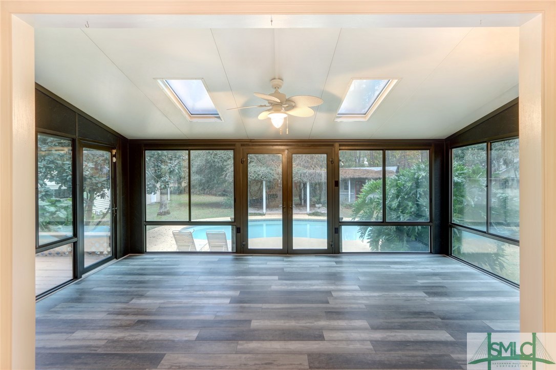 1537 Walthour Road Savannah, GA 31410 - Photo 33 of 40