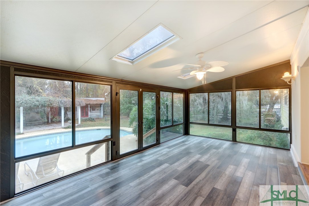 1537 Walthour Road Savannah, GA 31410 - Photo 5 of 40