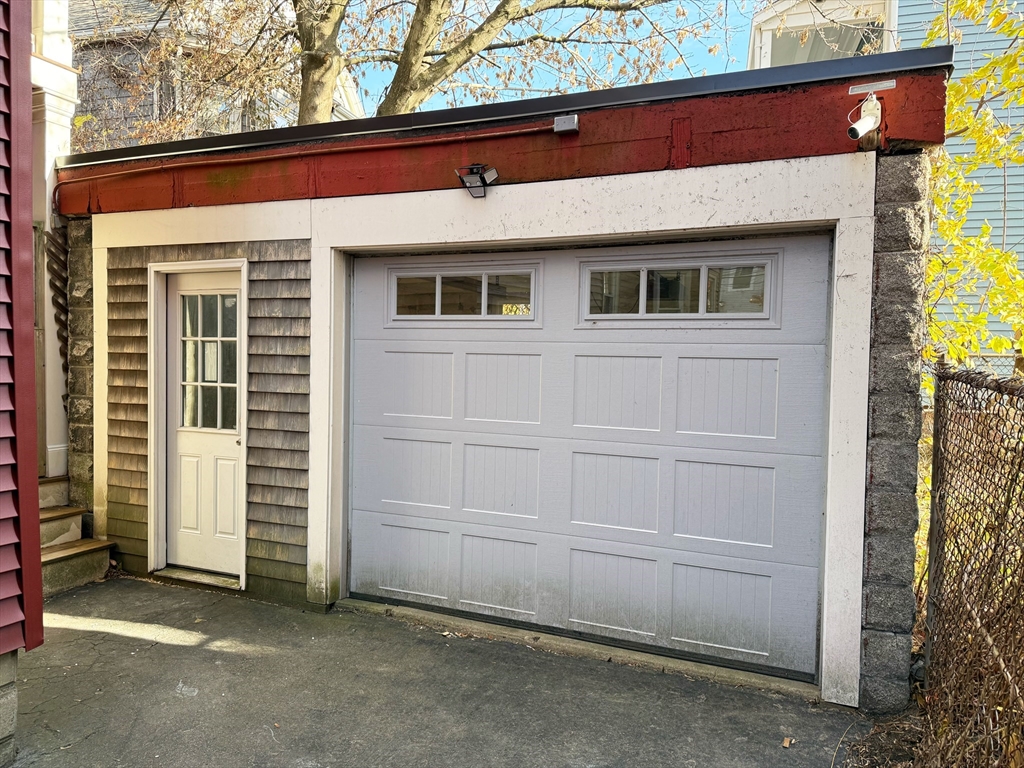 24 Washburn Avenue, Unit 1 Cambridge, MA 02140 - Photo 20 of 23