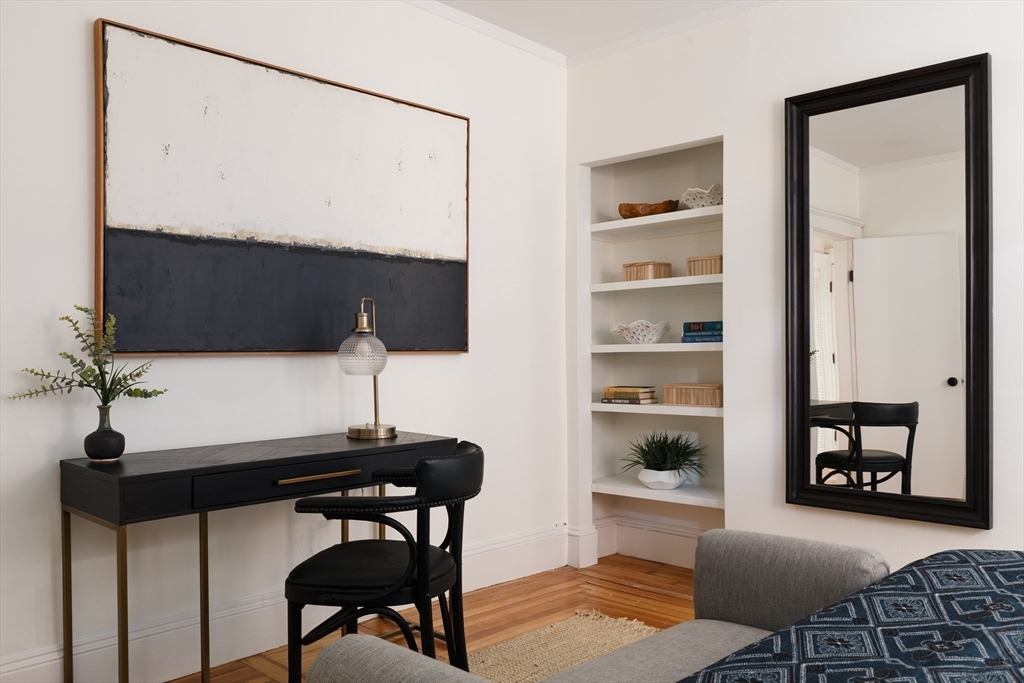 24 Washburn Avenue, Unit 1 Cambridge, MA 02140 - Photo 10 of 23