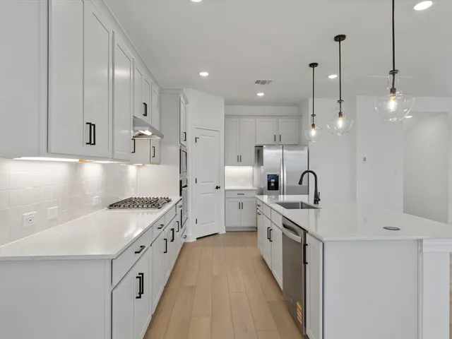 $2,650 | 633 Runnel Drive, Leander, TX 78641