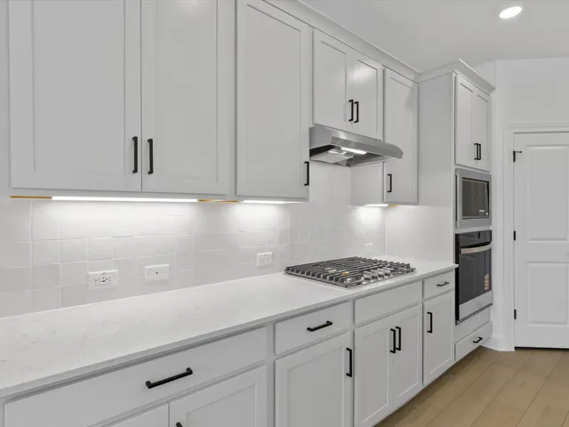 $2,650 | 633 Runnel Drive, Leander, TX 78641