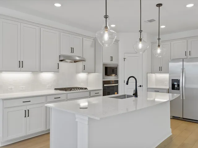 $2,650 | 633 Runnel Drive, Leander, TX 78641