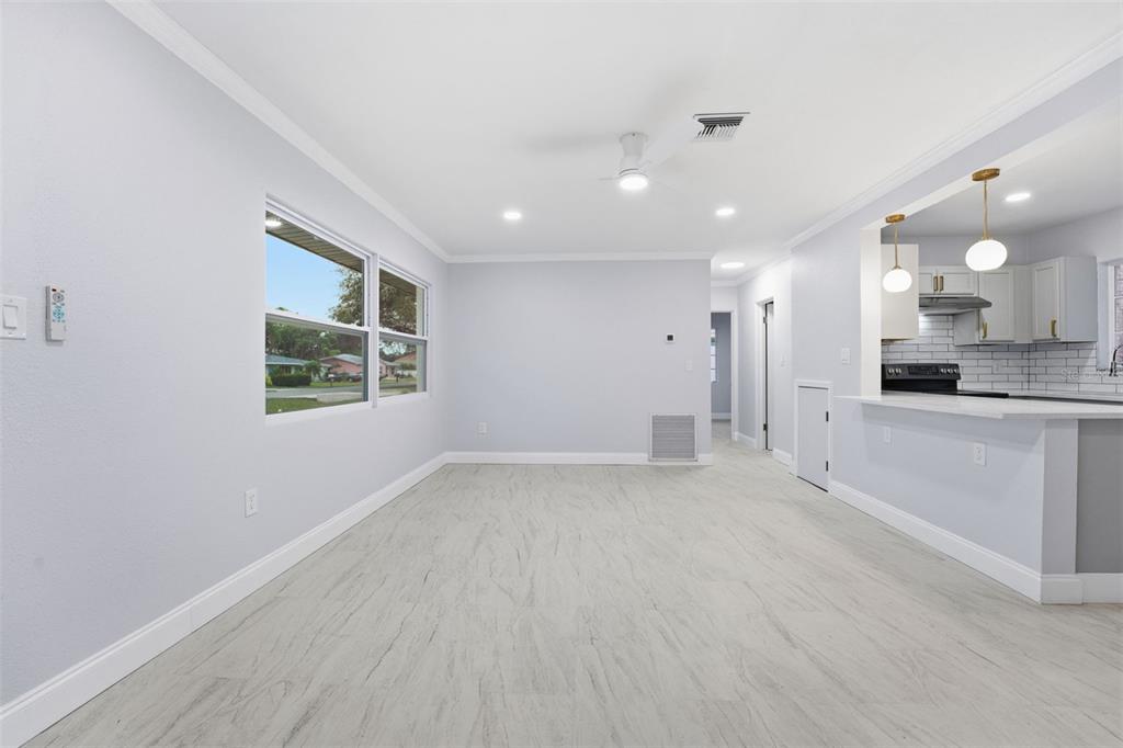808 Guild Drive Venice, FL 34285 - Photo 16 of 27