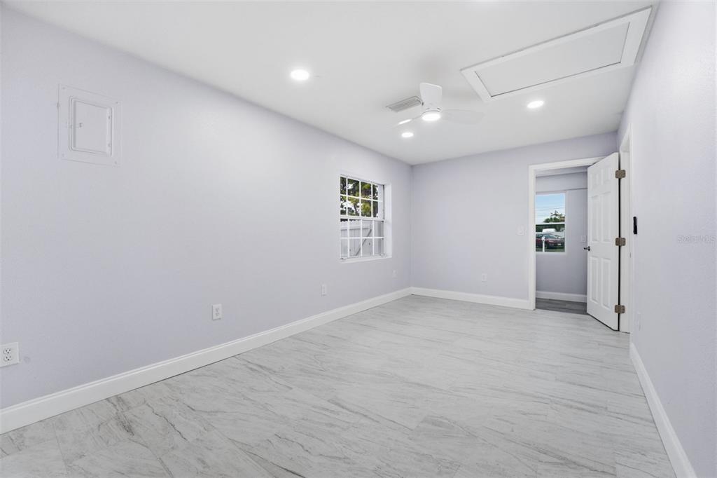 808 Guild Drive Venice, FL 34285 - Photo 8 of 27