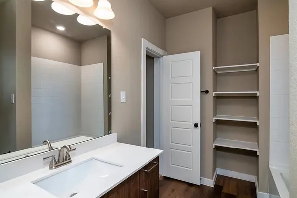 $835,000 | 640-642-644-646 640-642-644-646 Fallow Drive, Venus, TX 76084