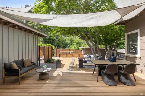 a view of outdoor space yard and patio