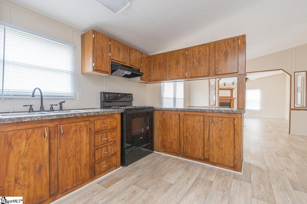 29 Pine Valley Road Piedmont, SC 29673 - Photo 6 of 25 Gallery Image 6