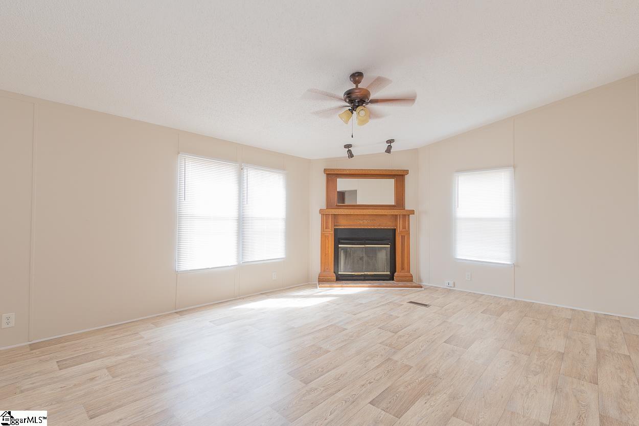 29 Pine Valley Road Piedmont, SC 29673 - Photo 10 of 25 Gallery Image 10