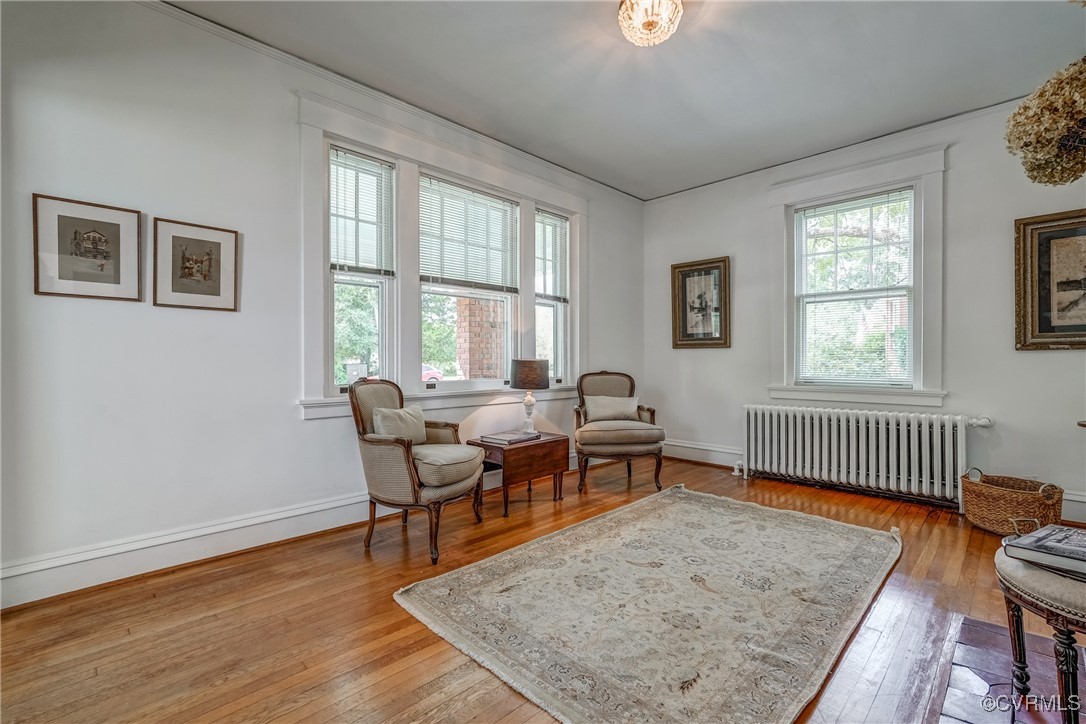 4101 Crestwood Road Richmond, VA 23227 - Photo 12 of 48 a living room with furniture rug and window