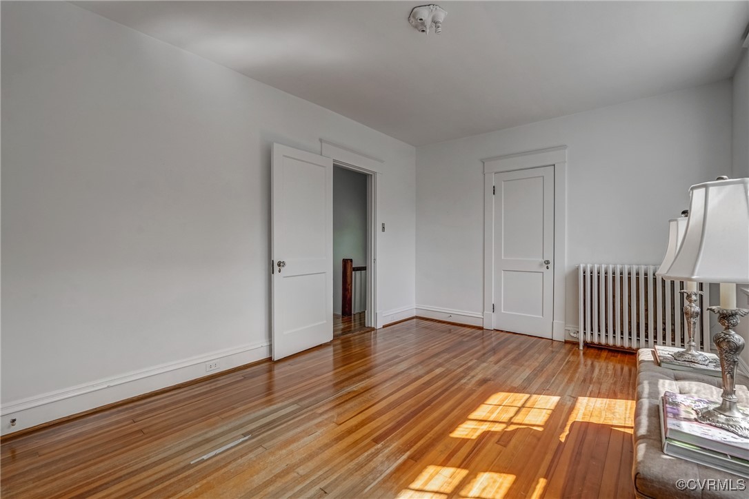 4101 Crestwood Road Richmond, VA 23227 - Photo 30 of 48 wooden floor in a balcony
