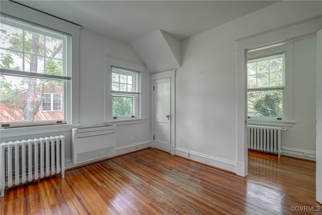 4101 Crestwood Road Richmond, VA 23227 - Photo 33 of 48 wooden floor in an empty room with a window