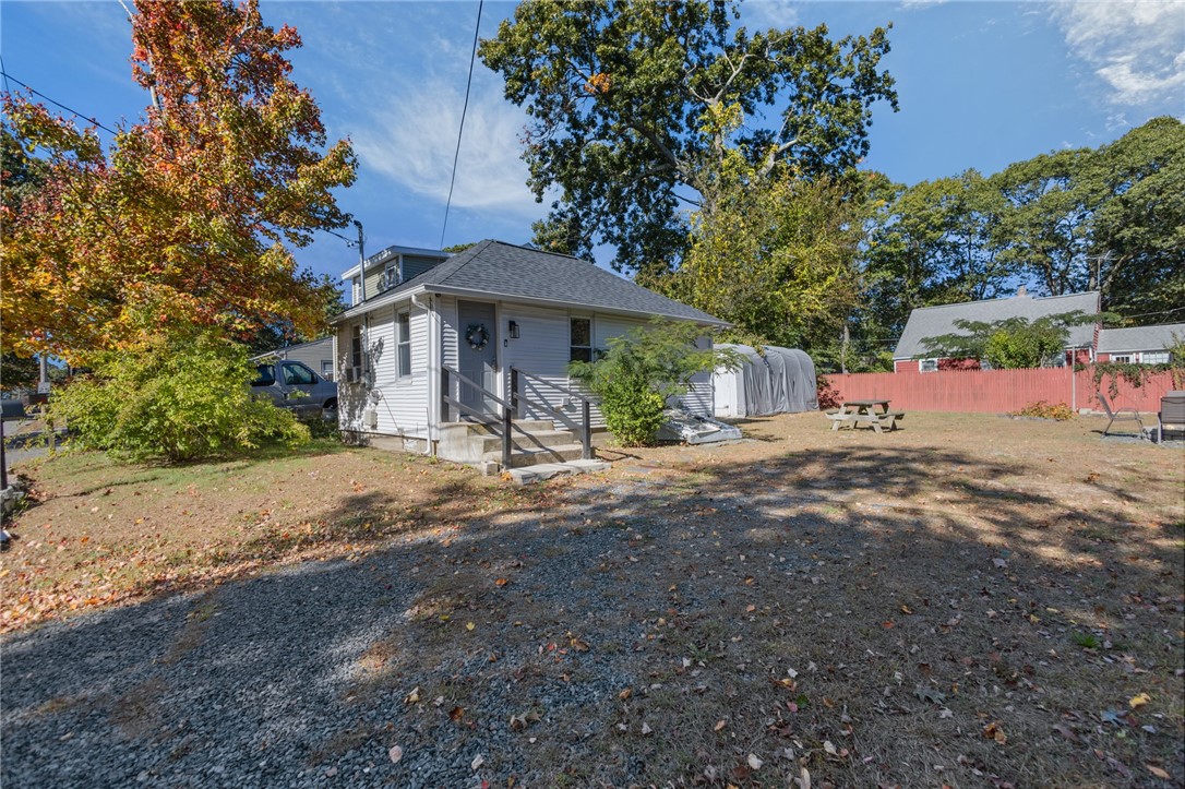 31 Oakhurst Avenue Warwick, RI 02889 - Photo 22 of 29