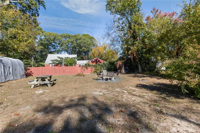 $399,900 | 31 Oakhurst Avenue, Warwick, RI 02889