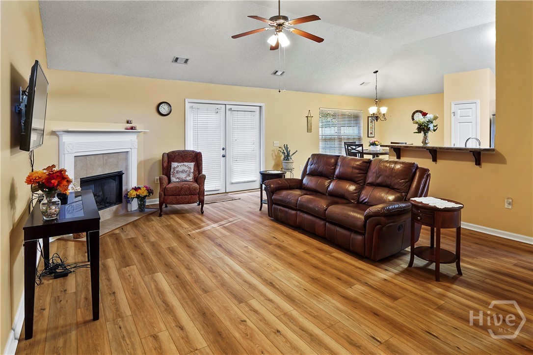 120 Carlisle Way Savannah, GA 31419 - Photo 5 of 23