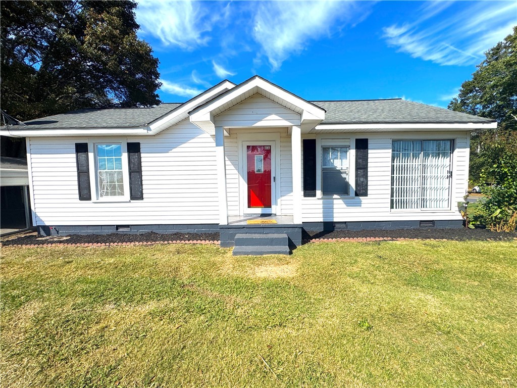 102 Griffin Road Belton, SC 29627 - Photo 1 of 29