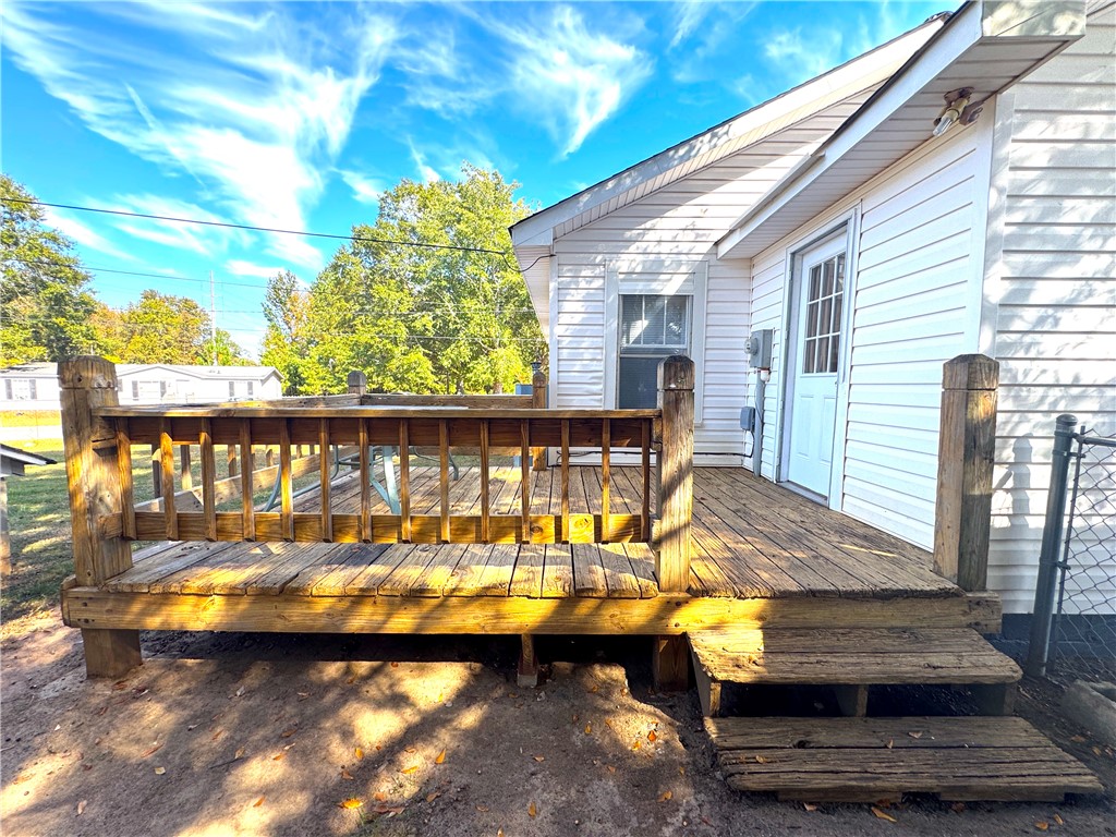 102 Griffin Road Belton, SC 29627 - Photo 8 of 29