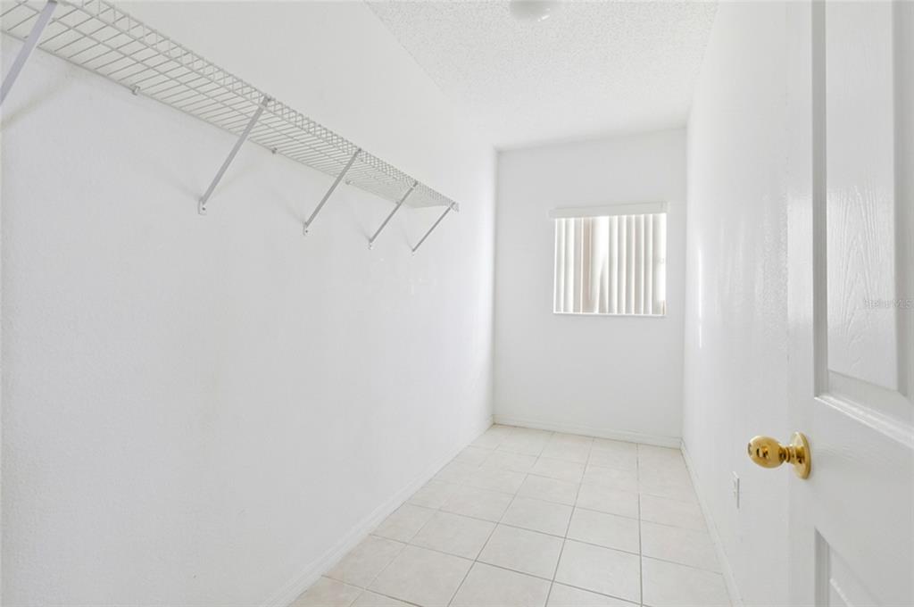 547 Brighton Court Kissimmee, FL 34758 - Photo 15 of 36 a view of room with window