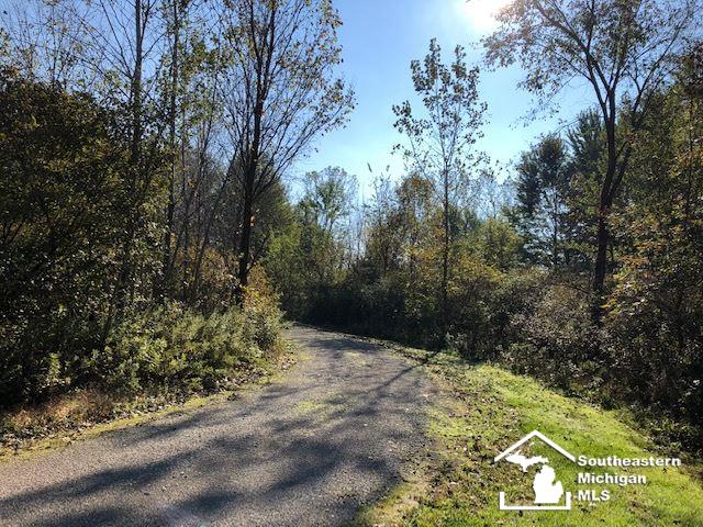 2077 Baldwin Road Monroe, MI 48162 - Photo 5 of 35