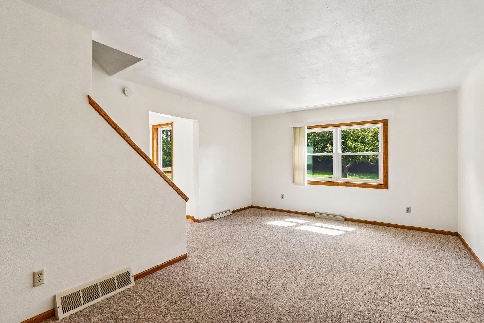 W5440 Halverson Poynette, WI 53955 - Photo 37 of 78