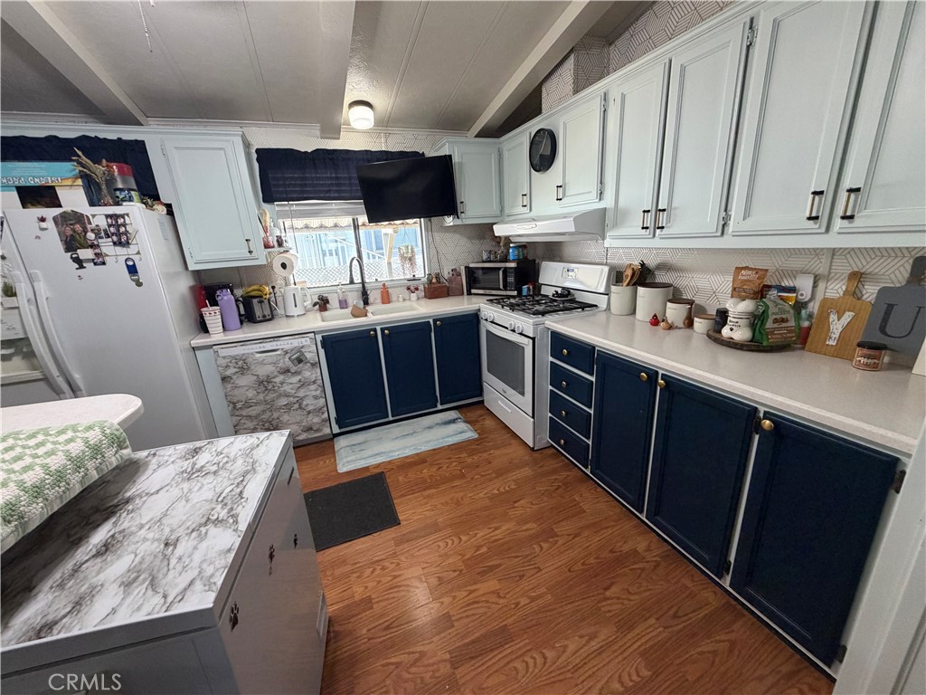 1550 Rimpau, Unit 71 Corona, CA 92881 - Photo 5 of 51
