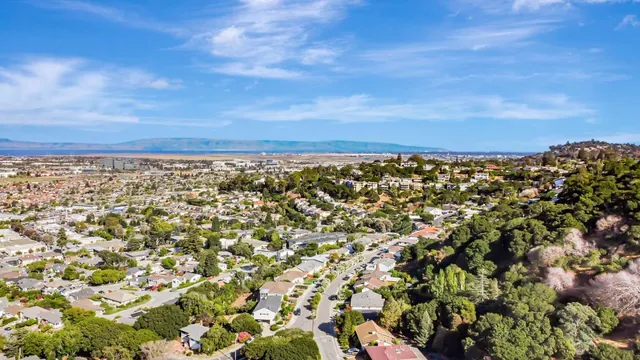 $2,998,888 | 241 42nd Avenue, San Mateo, CA 94403
