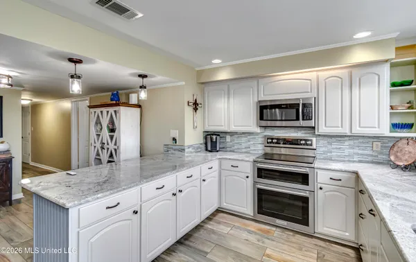$544,900 | 164 West Waterwood Drive, Brandon, MS 39047