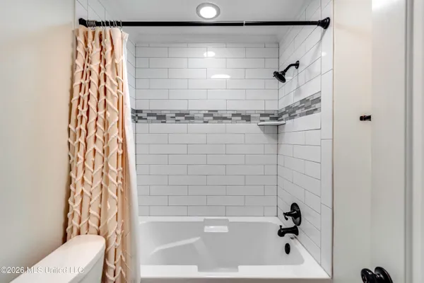 $544,900 | 164 West Waterwood Drive, Brandon, MS 39047