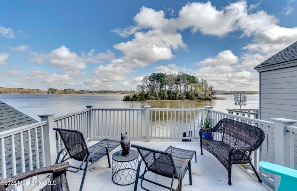 $544,900 | 164 West Waterwood Drive, Brandon, MS 39047