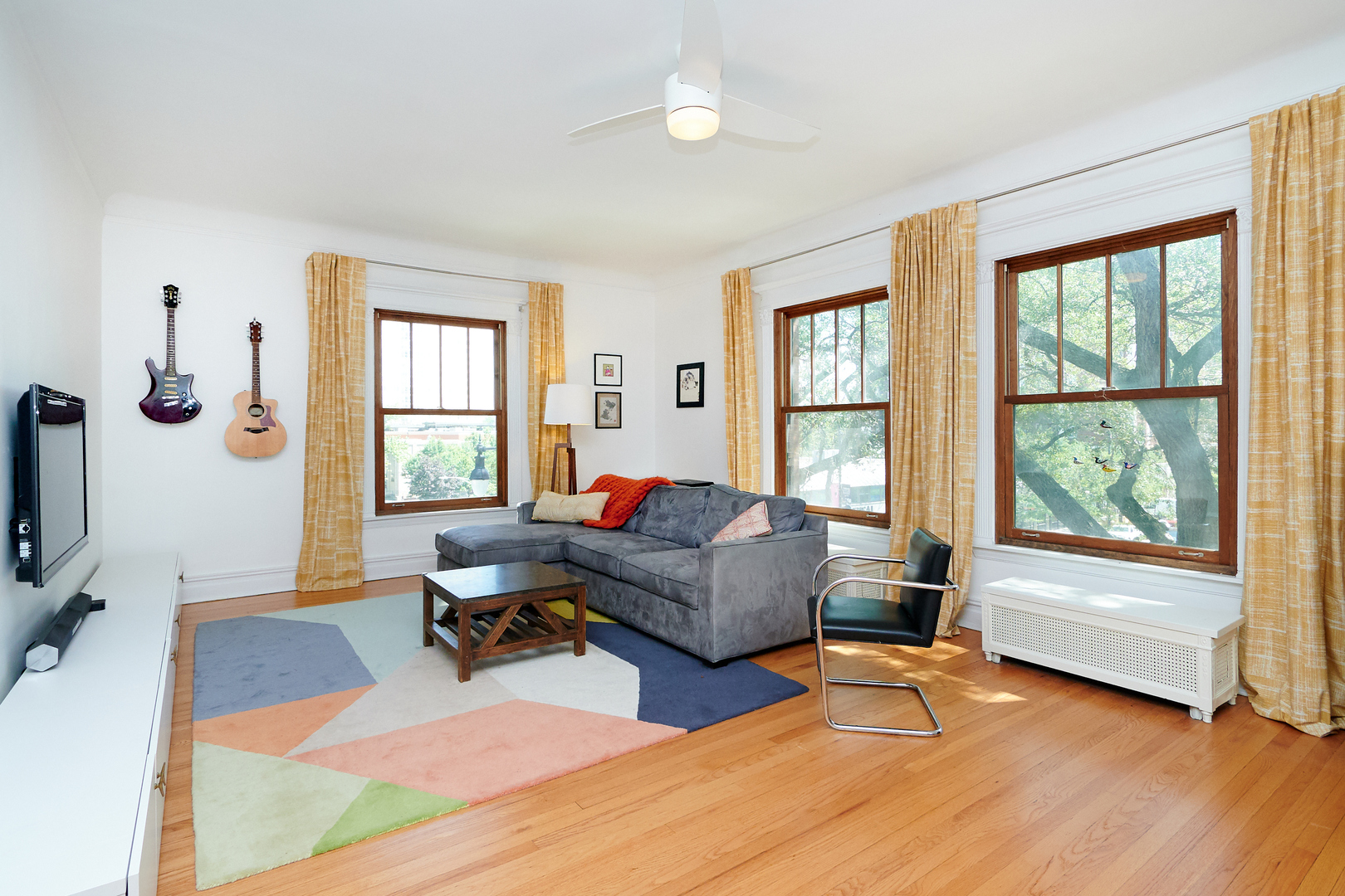5302 South Cornell Avenue, Unit 3 Chicago, IL 60615 - Photo 8 of 34