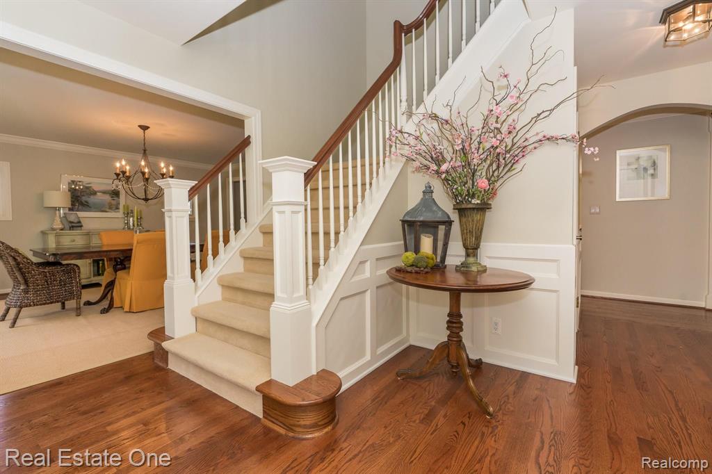2497 Kimberly Fair Street Rochester, MI 48309 - Photo 3 of 46