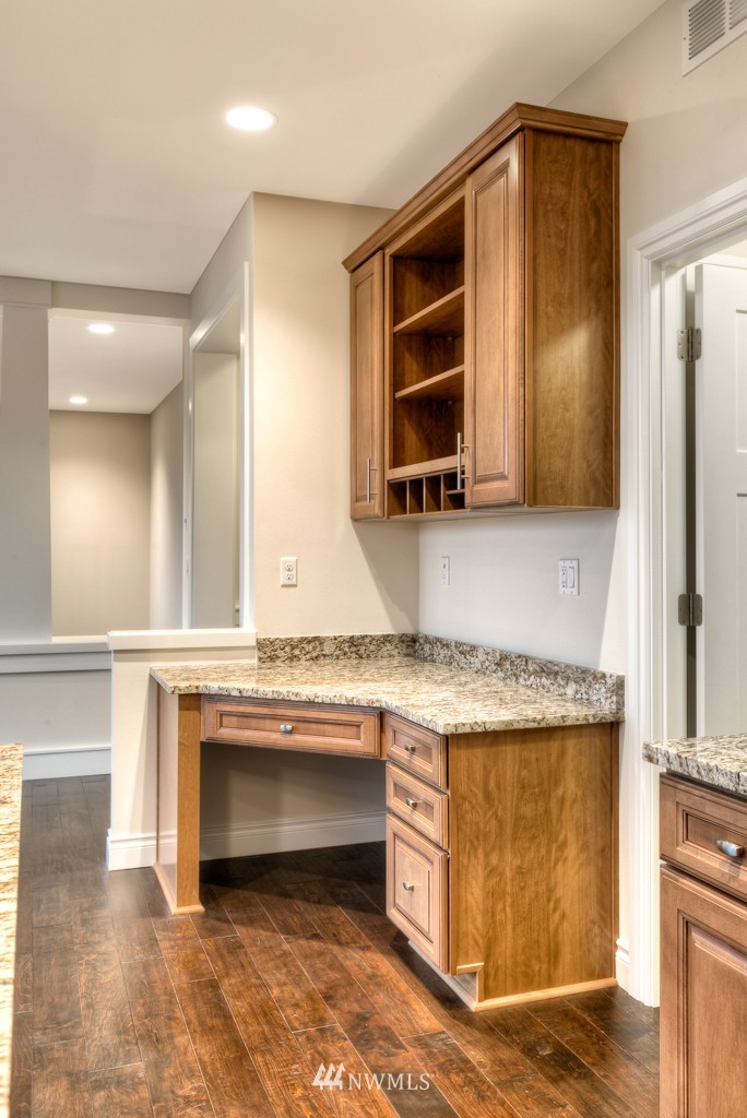 13912 173rd Place Southeast, Unit 7 Renton, WA 98059 - Photo 10 of 17 Gallery Image 10