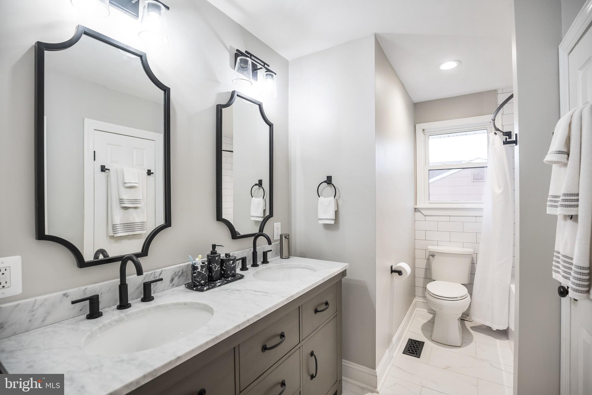 1514 Brick Road Cherry Hill, NJ 08003 - Photo 23 of 40