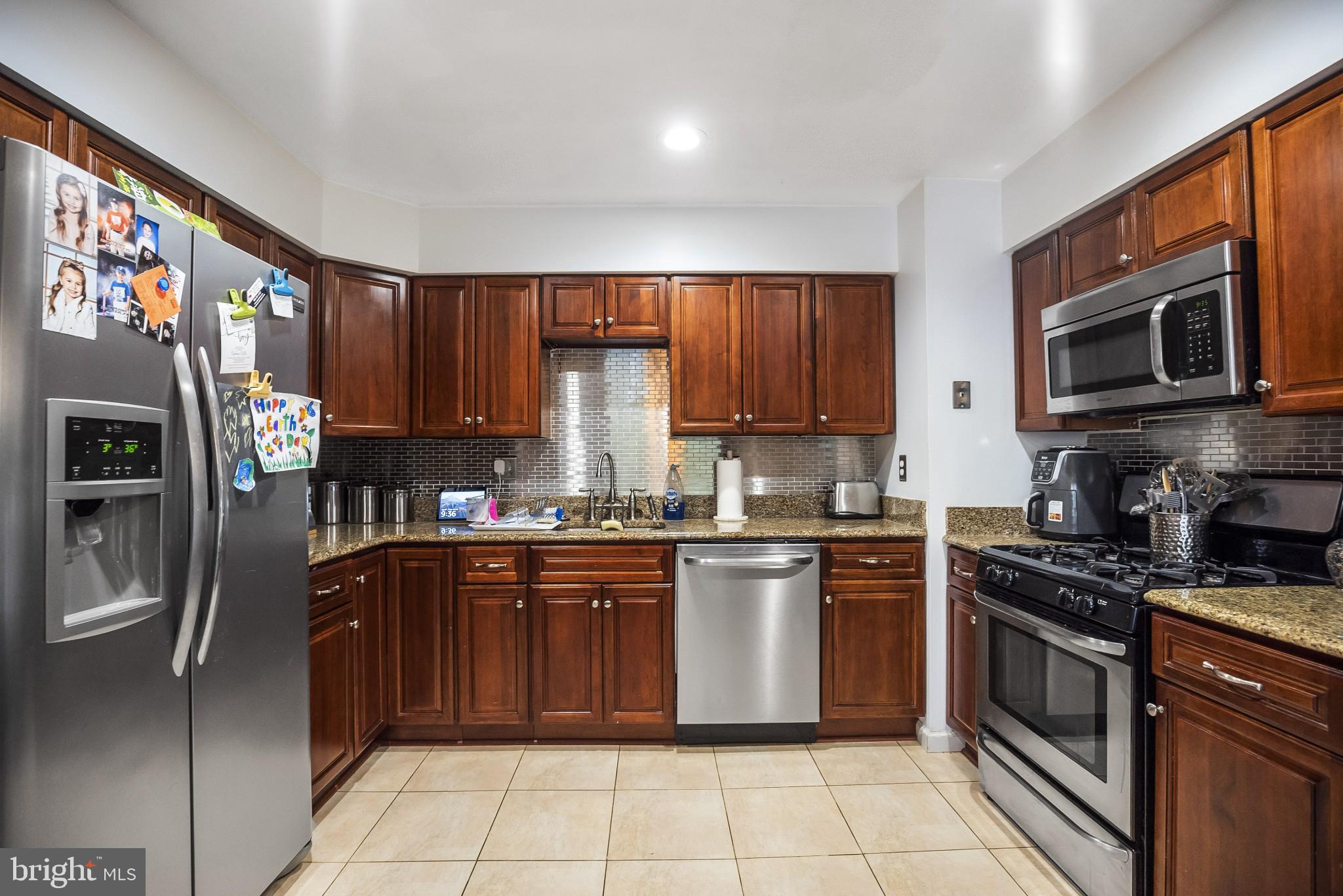 1514 Brick Road Cherry Hill, NJ 08003 - Photo 8 of 40