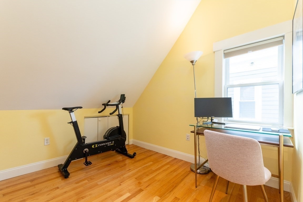 28 Holyoke Road, Unit 3 Somerville, MA 02144 - Photo 23 of 39 Gallery Image 23