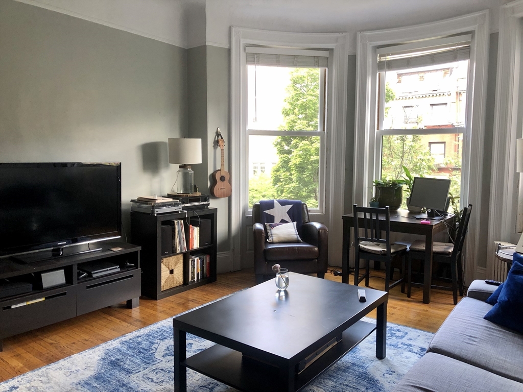259 Beacon Street, Unit 32 Boston, MA 02116 - Photo 1 of 18