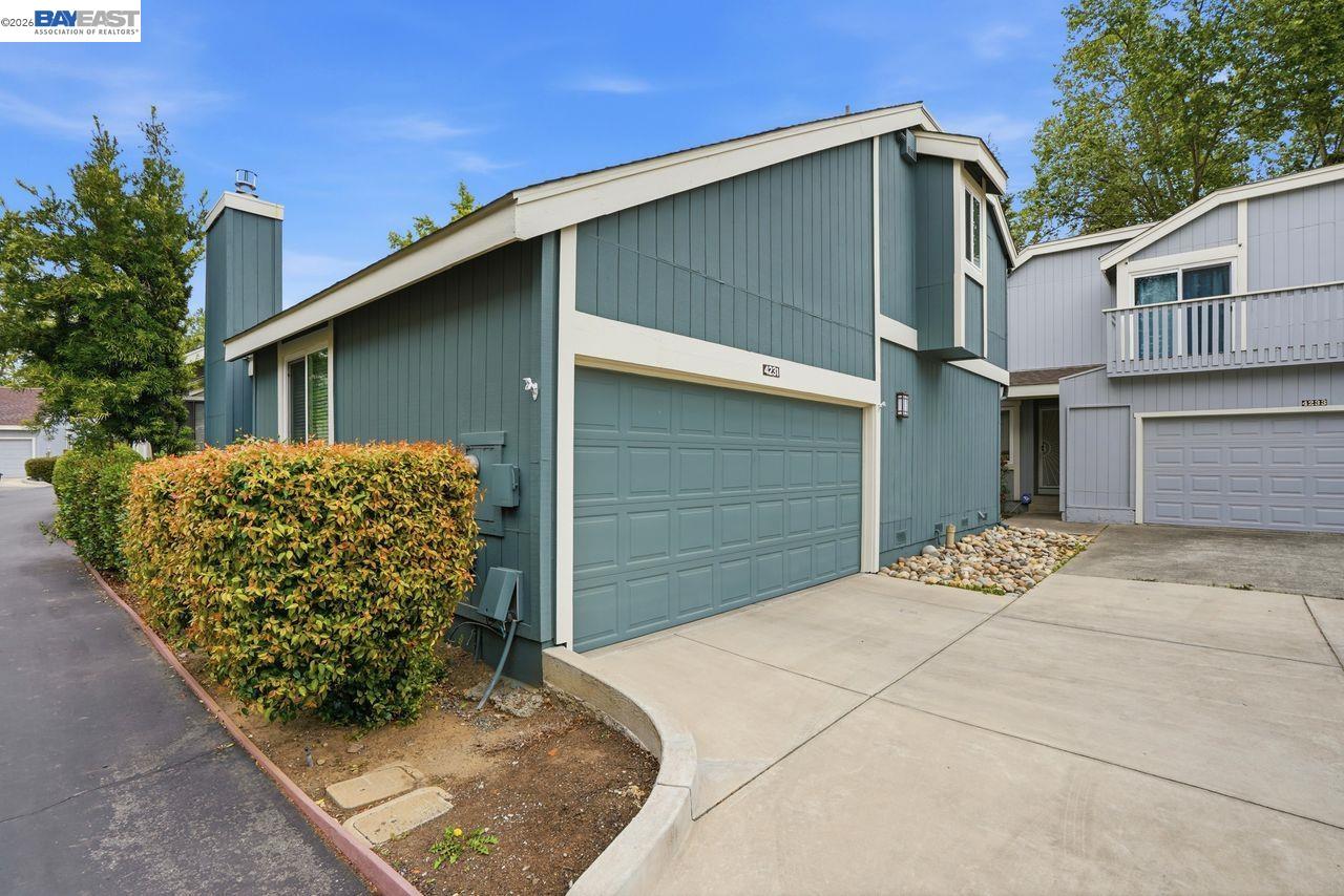 4231 Dubhe Court Concord, CA 94521 - Photo 3 of 38