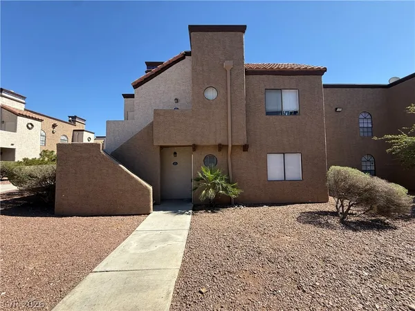 $1,090 | 2980 Juniper Hills Boulevard, Unit 103, Las Vegas, NV 89142