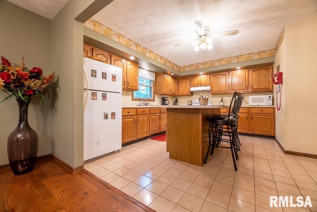 9621 West Buckingham Court Mapleton, IL 61547 - Photo 3 of 40 Gallery Image 3