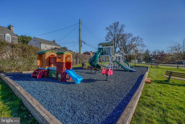 a view of outdoor space