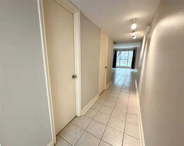 $2,500 | 806 Wax Myrtle Lane, Houston, TX 77079