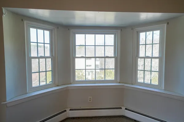 $3,800 | 16 Winter Street, Unit 41A, Waltham, MA 02451