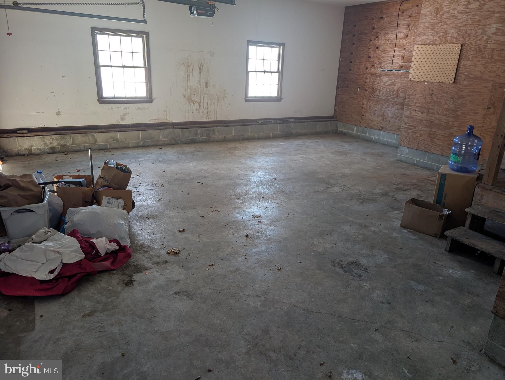 11373 Beideman Road Lincoln, DE 19960 - Photo 27 of 35 attached garage