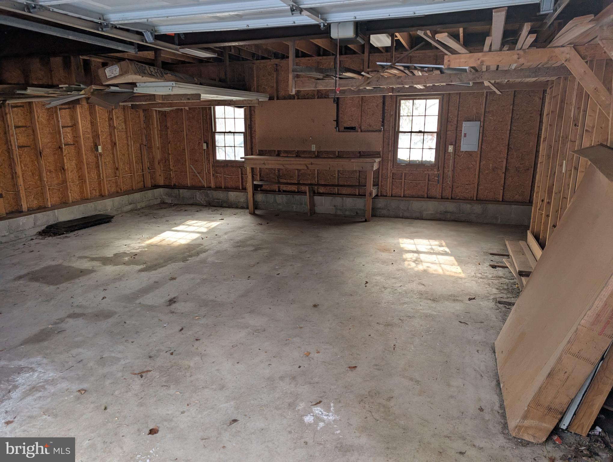 11373 Beideman Road Lincoln, DE 19960 - Photo 31 of 35 inside detached garage