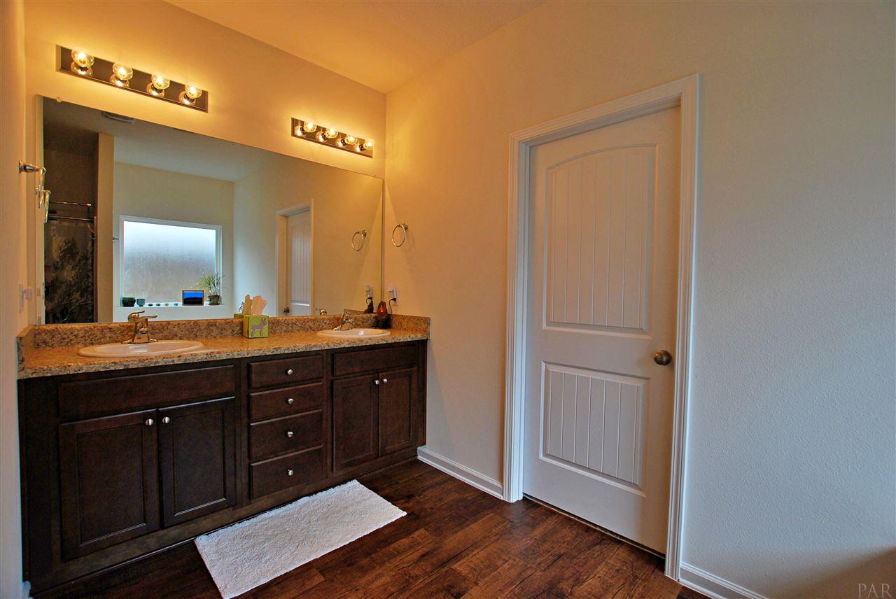 4743 Apple Field Way Pace, FL 32571 - Photo 12 of 26 Gallery Image 12