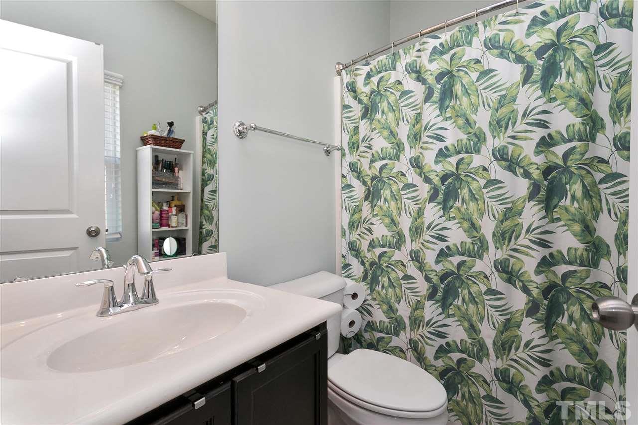 1425 Crafton Way Raleigh, NC 27607 - Photo 18 of 29