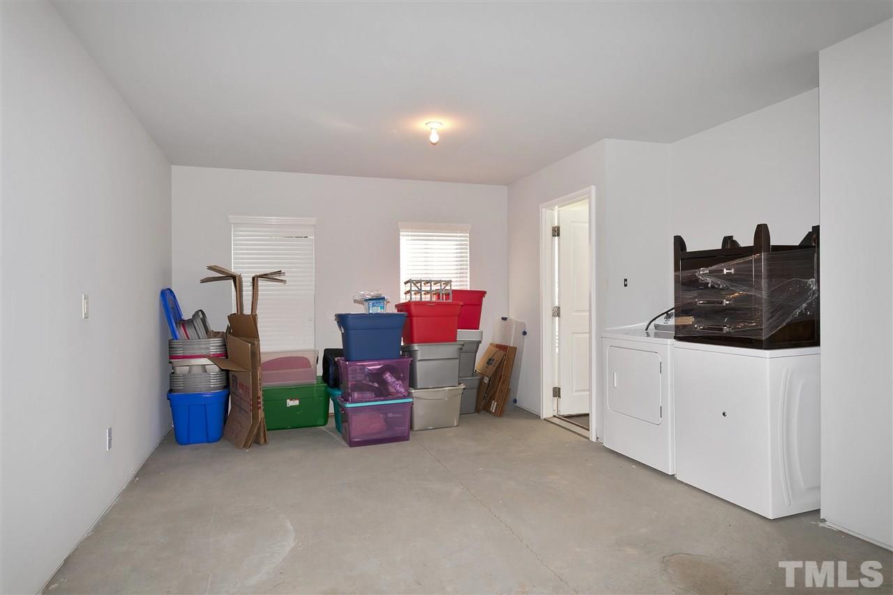1425 Crafton Way Raleigh, NC 27607 - Photo 20 of 29