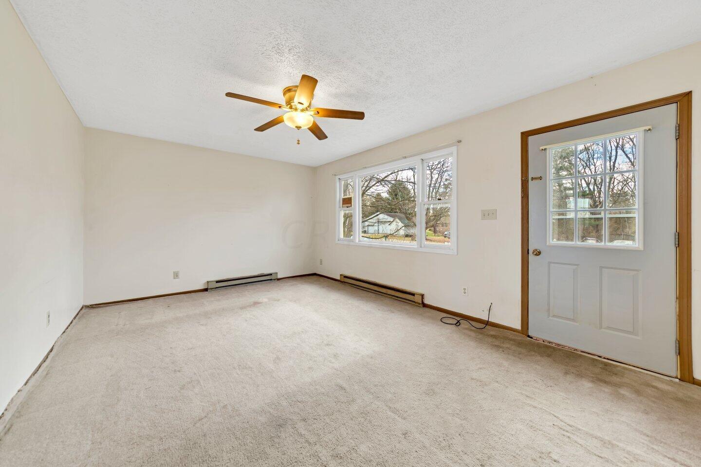 6096 Pickerington Road Northwest Carroll, OH 43112 - Photo 6 of 25 6096 Pickerington Rd (9).jpg-SMALL